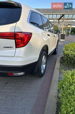 Внедорожник / Кроссовер Honda Pilot 2018 в 