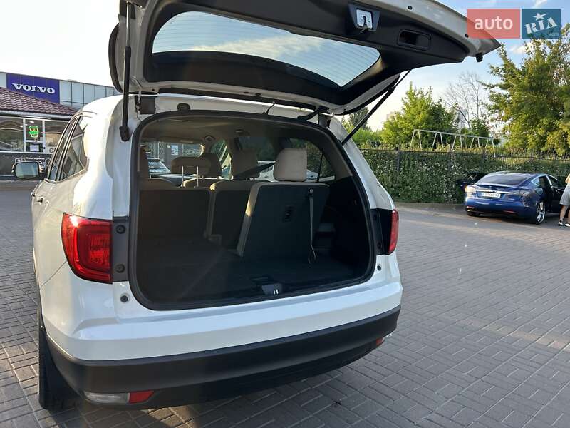 Позашляховик / Кросовер Honda Pilot 2018 в Києві