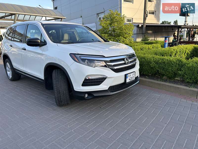 Позашляховик / Кросовер Honda Pilot 2018 в Києві