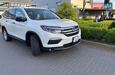 Внедорожник / Кроссовер Honda Pilot 2018 в 