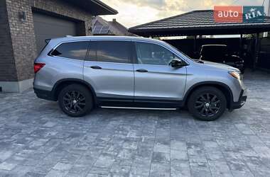 Внедорожник / Кроссовер Honda Pilot 2018 в 