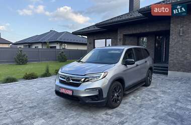 Внедорожник / Кроссовер Honda Pilot 2018 в 