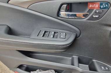 Внедорожник / Кроссовер Honda Pilot 2018 в 