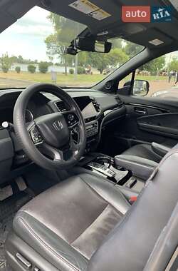 Внедорожник / Кроссовер Honda Pilot 2019 в 