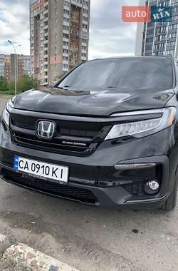 Внедорожник / Кроссовер Honda Pilot 2019 в 