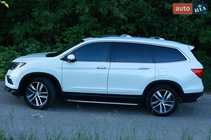 Внедорожник / Кроссовер Honda Pilot 2017 в Лубнах