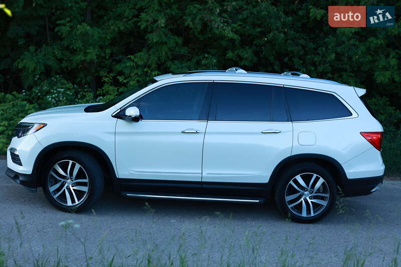 Внедорожник / Кроссовер Honda Pilot 2017 в Лубнах