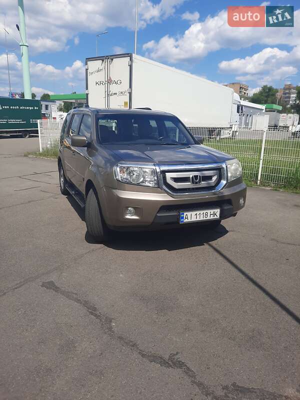 Позашляховик / Кросовер Honda Pilot 2009 в Києві