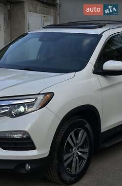 Внедорожник / Кроссовер Honda Pilot 2017 в 