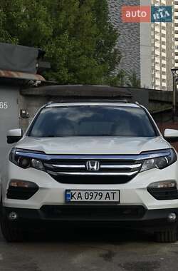Внедорожник / Кроссовер Honda Pilot 2017 в 