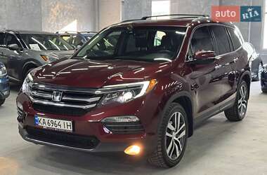 Внедорожник / Кроссовер Honda Pilot 2018 в 