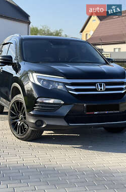 Внедорожник / Кроссовер Honda Pilot 2017 в Киеве