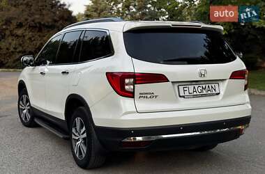 Внедорожник / Кроссовер Honda Pilot 2017 в 