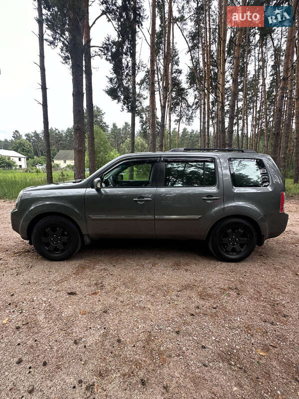 Позашляховик / Кросовер Honda Pilot 2008 в Білогородці