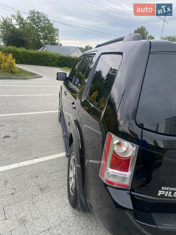 Позашляховик / Кросовер Honda Pilot 2009 в Львові