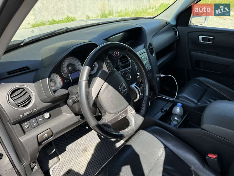 Внедорожник / Кроссовер Honda Pilot 2009 в Шептицькому