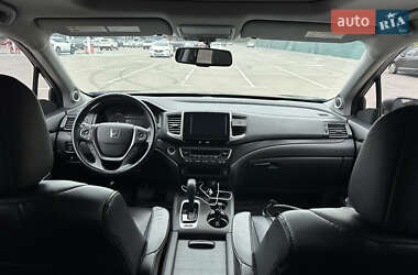 Внедорожник / Кроссовер Honda Pilot 2018 в 