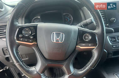 Внедорожник / Кроссовер Honda Pilot 2020 в 