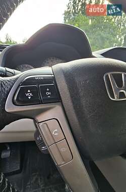 Позашляховик / Кросовер Honda Pilot 2012 в 