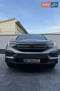 Внедорожник / Кроссовер Honda Pilot 2016 в 