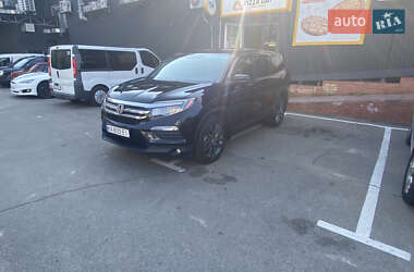 Внедорожник / Кроссовер Honda Pilot 2017 в 