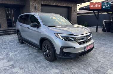 Внедорожник / Кроссовер Honda Pilot 2018 в 