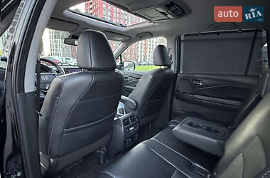 Внедорожник / Кроссовер Honda Pilot 2017 в 