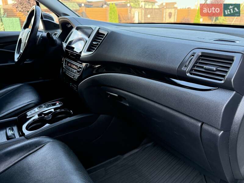 Внедорожник / Кроссовер Honda Pilot 2017 в Киеве фото 77 Внедорожник / Кроссовер Honda Pilot 2017 в Киеве