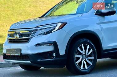 Внедорожник / Кроссовер Honda Pilot 2021 в 