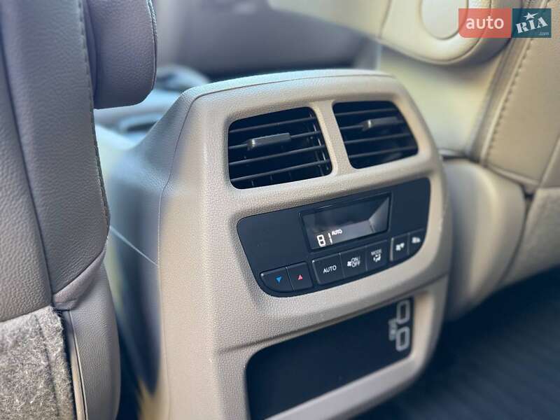 Позашляховик / Кросовер Honda Pilot 2021 в Києві фото 30 Позашляховик / Кросовер Honda Pilot 2021 в Києві