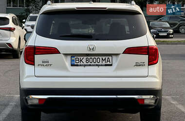 Внедорожник / Кроссовер Honda Pilot 2016 в 