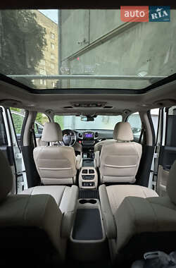Внедорожник / Кроссовер Honda Pilot 2016 в 