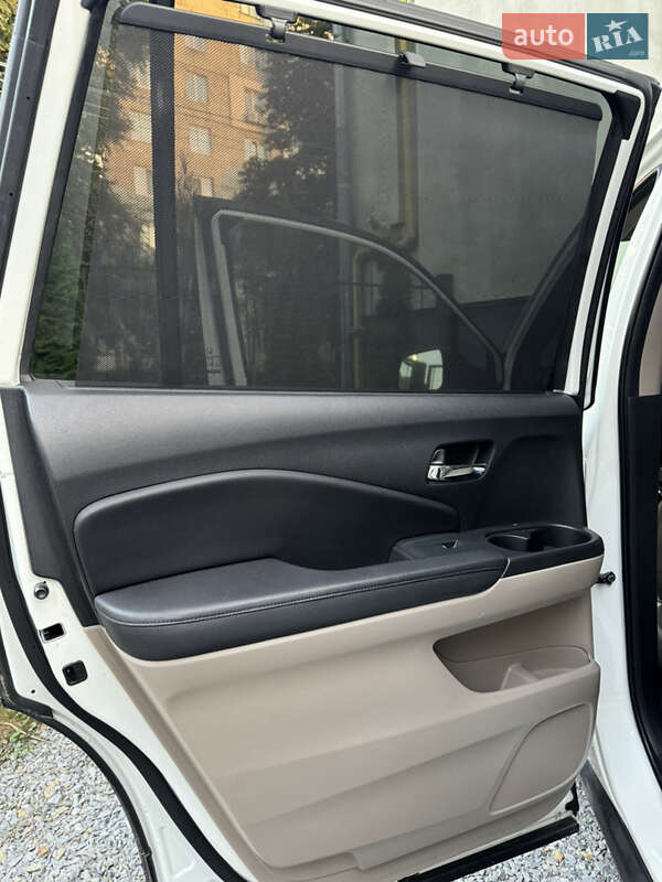 Внедорожник / Кроссовер Honda Pilot 2016 в Ровно фото 34 Внедорожник / Кроссовер Honda Pilot 2016 в Ровно