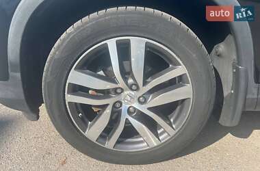 Внедорожник / Кроссовер Honda Pilot 2017 в 