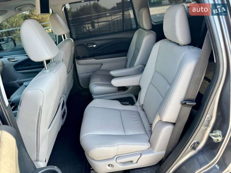 Внедорожник / Кроссовер Honda Pilot 2020 в Киеве фото 15 Внедорожник / Кроссовер Honda Pilot 2020 в Киеве