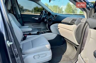 Внедорожник / Кроссовер Honda Pilot 2020 в 