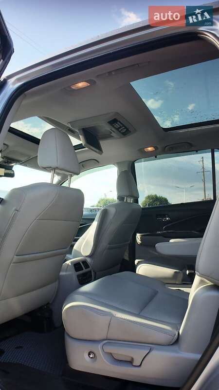 Внедорожник / Кроссовер Honda Pilot 2017 в Одессе фото 3 Внедорожник / Кроссовер Honda Pilot 2017 в Одессе