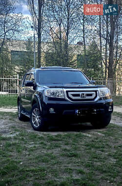 Позашляховик / Кросовер Honda Pilot 2008 в Києві