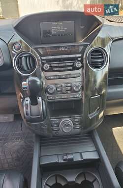 Внедорожник / Кроссовер Honda Pilot 2015 в 