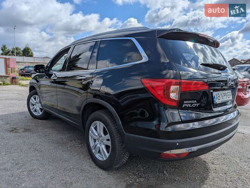 Внедорожник / Кроссовер Honda Pilot 2017 в Виннице