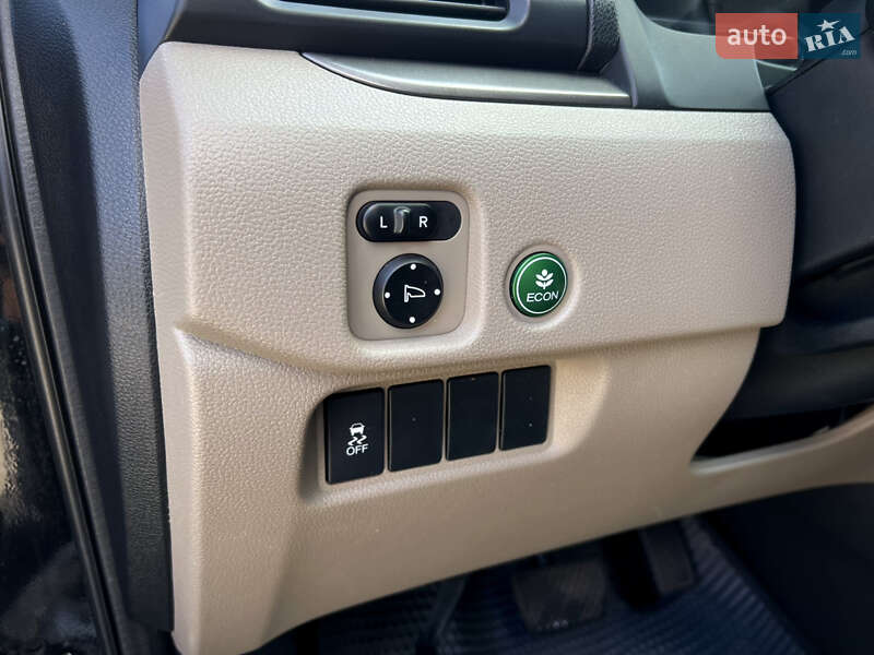 Внедорожник / Кроссовер Honda Pilot 2017 в Киеве фото 21 Внедорожник / Кроссовер Honda Pilot 2017 в Киеве