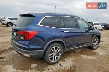Позашляховик / Кросовер Honda Pilot 2017 в 