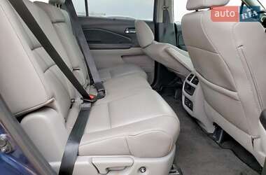 Позашляховик / Кросовер Honda Pilot 2017 в 
