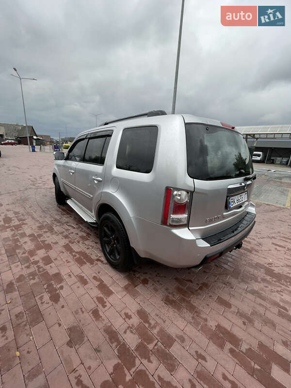 Внедорожник / Кроссовер Honda Pilot 2008 в Сарнах