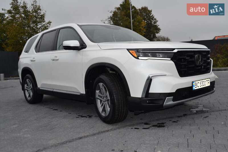Внедорожник / Кроссовер Honda Pilot 2023 в 