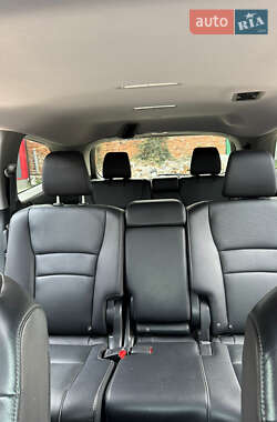 Внедорожник / Кроссовер Honda Pilot 2020 в 