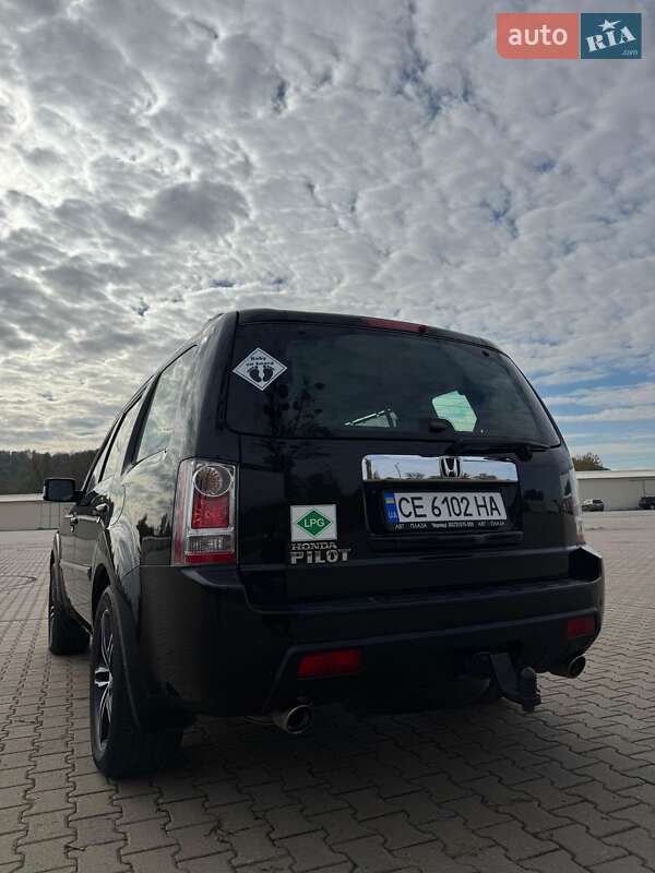 Внедорожник / Кроссовер Honda Pilot 2008 в Черновцах