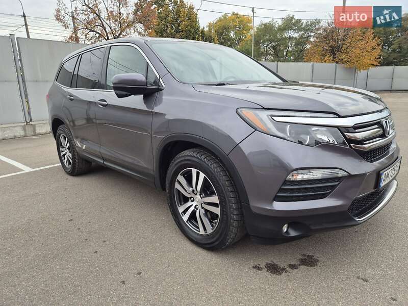Внедорожник / Кроссовер Honda Pilot 2018 в Киеве