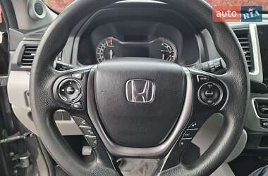 Позашляховик / Кросовер Honda Pilot 2018 в  фото 29 Позашляховик / Кросовер Honda Pilot 2018 в