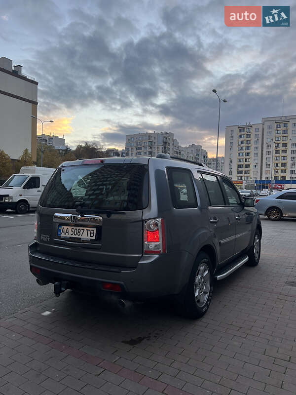 Внедорожник / Кроссовер Honda Pilot 2008 в Вишневом фото 5 Внедорожник / Кроссовер Honda Pilot 2008 в Вишневом